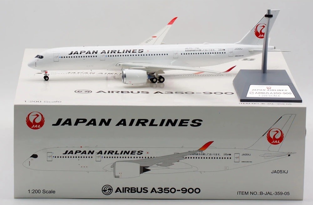 A350-941 JAPAN JAL REG: JA05XJ WITH STAND - WB MODELS BJAL35905 1