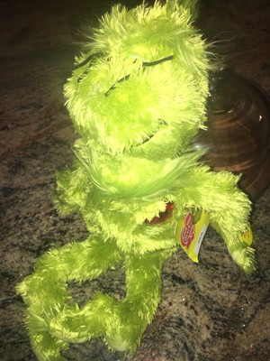 grinch with light up heart