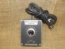Vintage BELL  HOWELL Automatic Timer Model 071987  Vintage Photography Cameras