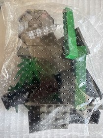 LEGO Studios: Raptor Rumble (1370) Opened But Never Put Together No Instructions