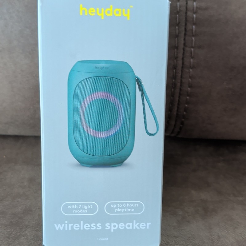 heyday Bluetooth Portable Speaker, Blue, Water-Resistant, Rechargeable, 5W