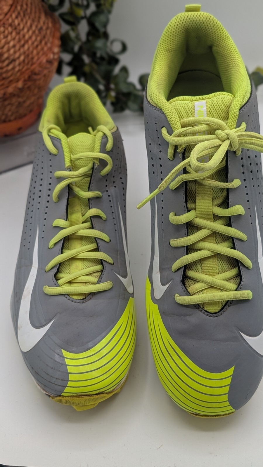 Nike Vapor Soccer Cleats Gray Volt Yellow Lightweight Performance mens Size 12 thumbnail 4