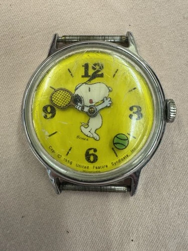 Vintage Timex Snoopy Tennis Ball Yellow Green MYSTERY Dial 31MM Watch Untested