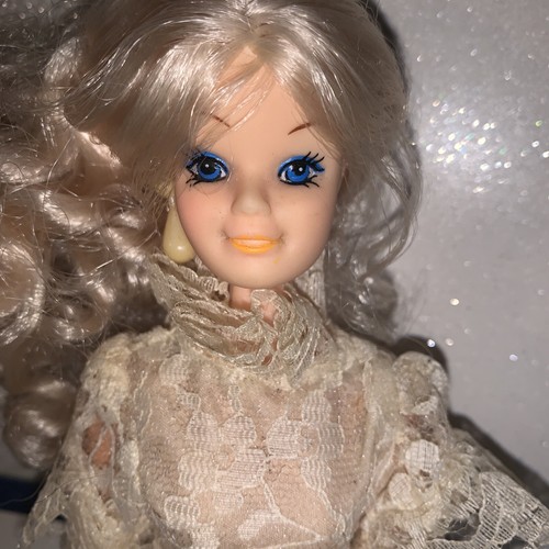 Totsy Modepuppe Vintage Braut Flair Magic Moments biegsame Beine - Bild 4 von 5