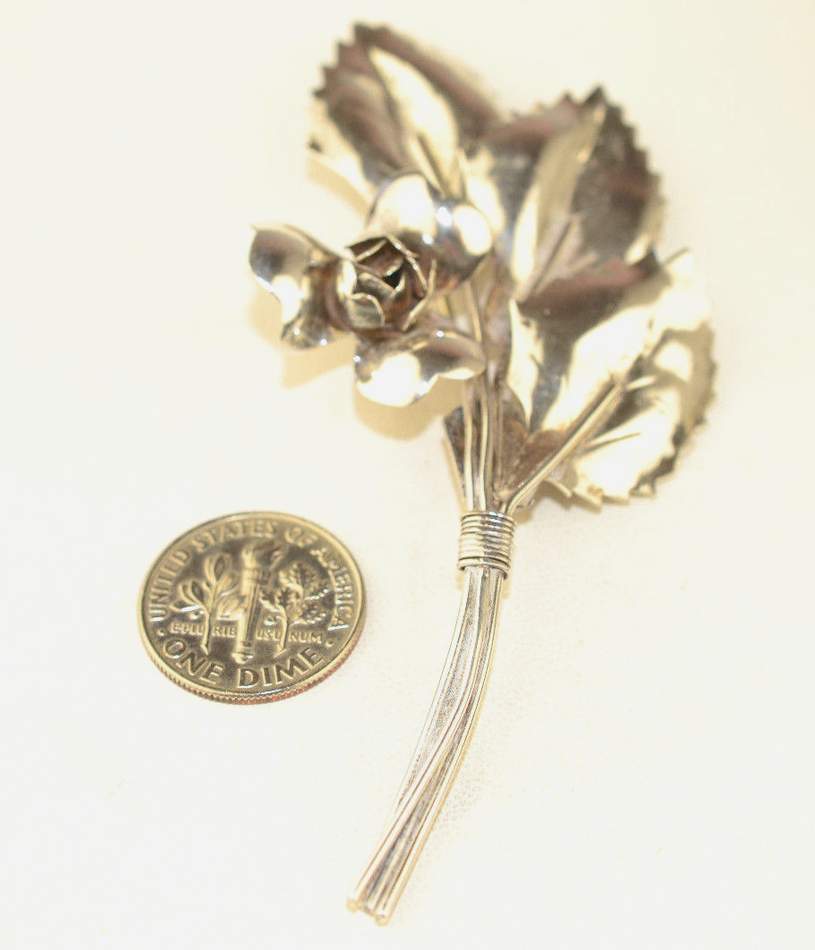 VINTAGE STERLING SILVER 3 3/8 INCH LONG PIN WITH 3-D FLOWER