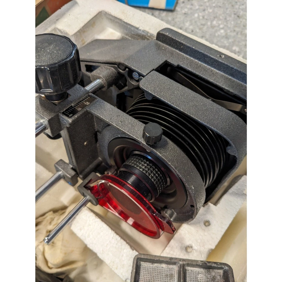 Ampliador de película Meopta Axomat 5 blanco y negro 35 mm Foto 4 de 4