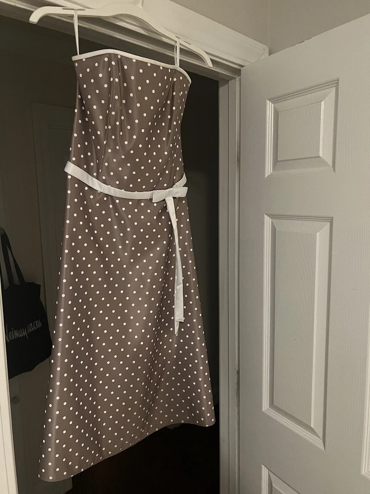 Vestido de cóctel Scott McClintock para mujer talla 6 fiesta sin tirantes beige lunares satinado Foto 2 de 2