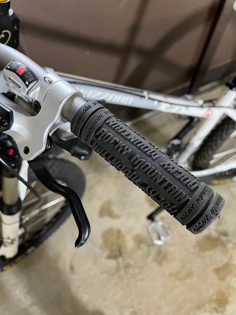 Rocky Mountain Blizzard 26 ROCKY MOUNTAIN | eBay Rocky Mountain Blizzard 26 ROCKY MOUNTAIN | eBay