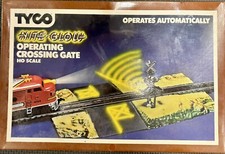 Lot Of 6: TYCO HO scale 924 OPERATING CROSSING GATE - NITE GLOW IN BOX Sealed