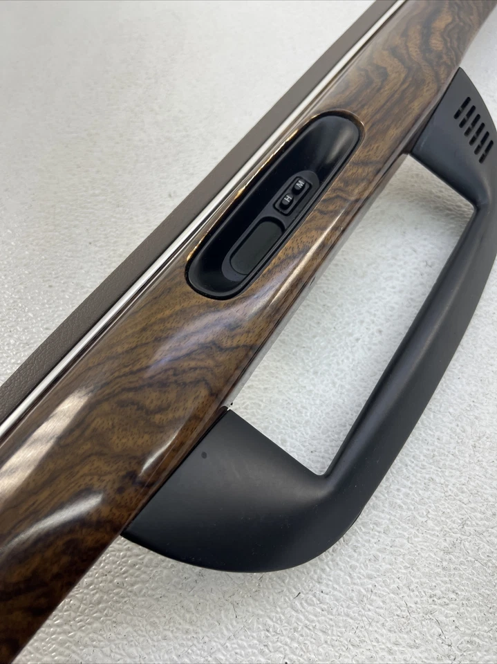 Mercury Grand Marquis 1998-2011 tablero central bisel moldura tira madera grano fabricante de equipos originales Ford Foto 4 de 4