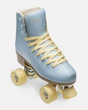 EUC Impala Quad Skate Rollerskates US 7W with K2 Protective Gear