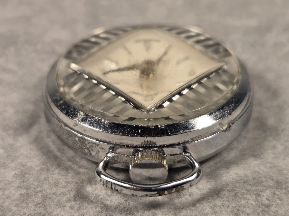 Vintage Lady Nelson Antimagnetic Pendant Necklace Watch Women Swiss Wind-Up - Image 4 of 4