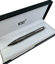 Penna a sfera Montblanc Starwalker Midnight in metallo nero placcato rutenio.