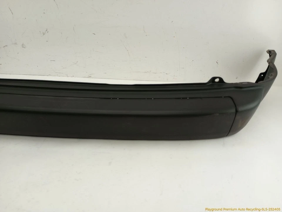 Honda Element Rear Bumper Cover Black Fits 2003 2004 2005 2006 2007 2008 03 04 Foto 4 de 4