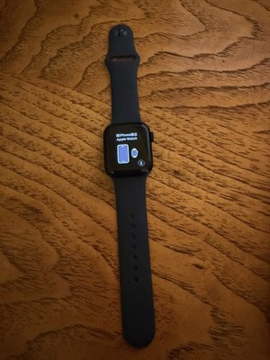 Apple Watch SE 3 40mm GPS Midnight Aluminum S/M Sport Band MEH94LW/A OPEN BOX