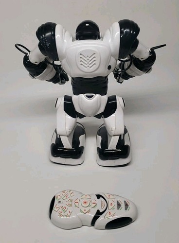 VTG WowWee Robosapien Humanoid Toy Robot 14" 2004 With Remote Control Working - Picture 4 of 6