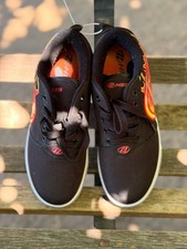 Heelys Pro 20 Prints Black and Red Flames Wheeled Skate Shoes - Youth Size 4