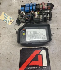 2006-2007 KIA RIO Std Transmission Engine Fuse Relay Box Circuit Block Assembly