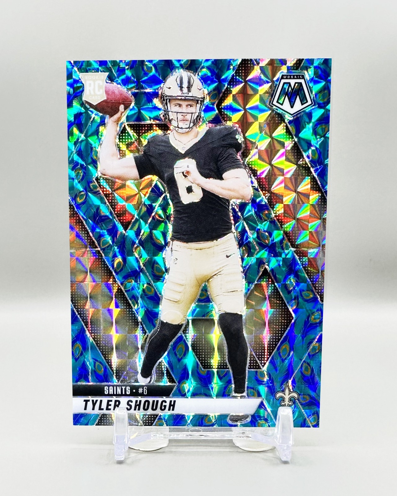 2025 Panini Mosaic Football #312 (Mosaic Choice PEACOCK)  TYLER SHOUGH [RC]  SSP