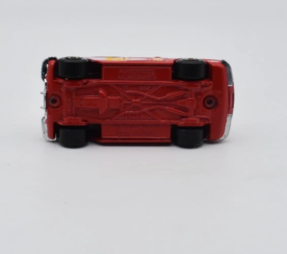 Matchbox Superfast MB71 Chevy Chevrolet Corvette 1962 rosso, 454 RAT. Base... - Immagine 4 di 4