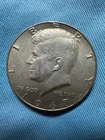 1967 NO MINT MARK KENNEDY HALF DOLLAR CIRCULATED 40 % SILVER