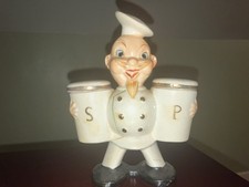 Chef Figural Ceramic Salt  Pepper Shakers Set with Holder, White/Black, 3pc