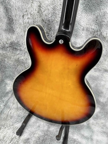 Nueva guitarra eléctrica ES-335 3TS herrajes cromados pastillas HH - Imagen 14 de 17