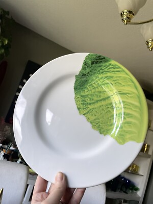 Bordallo Pinheiro KITCHEN GARDEN Dinner Plate 10.5  Green Leaf Over White Edge