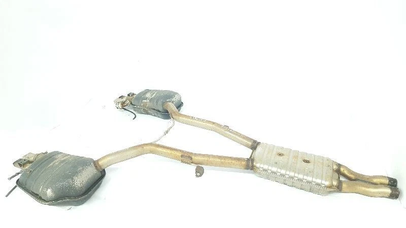 Conjunto de escape trasero Cat 6,0 L W12 OEM 2006 Audi A8L Foto 2 de 4