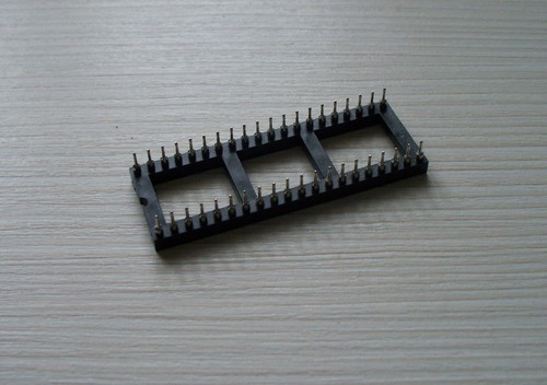 40 Pin ROM Steckschlüsselhalter - Bild 2 von 2