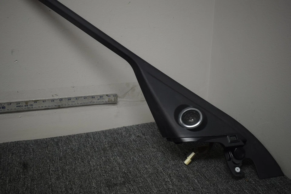 2016 LAND ROVER RANGE ROVER PAINEL PORTA LATERAL ESQUERDA MOLDAGEM FÁBRICA FABRICANTE DE EQUIPAMENTO ORIGINAL - Imagem 3 de 4