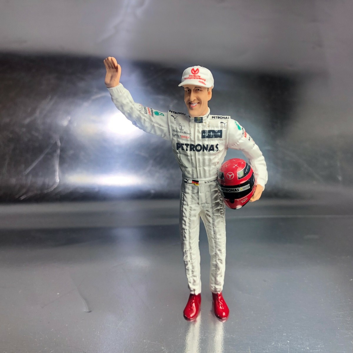 1/18 scale Michael Schumacher Figure for Hotwheels F1 MB