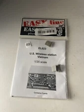 Plus Model EL023 U.S. Wireless Station Vietnam (Contains 2 Parts) 1:35 Model Kit