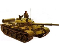 Tamiya 1/35 Panzer Russischer Kampfpanzer T-62A Plastik Modellbausatz 35108