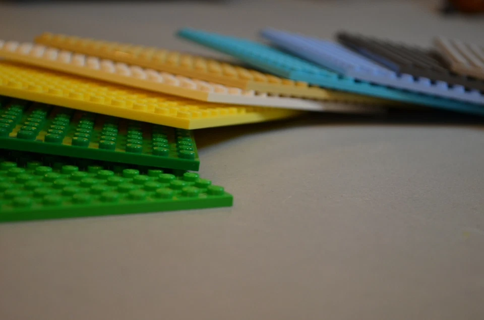 Lego 16x16 (5"x5") Studded Rigid Plates 91405- You Pick The Color & Quantity - Image 2 of 2