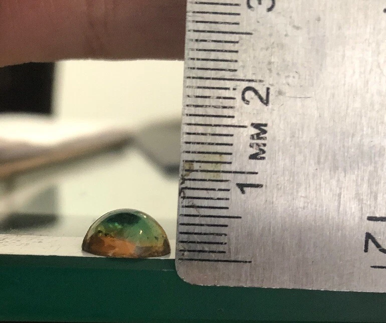 Gema de cabujón verde de vidrio redondo de 11 mm ojo de gato piedras preciosas ¡Lote de 500 + piezas!!!!! Foto 4 de 4