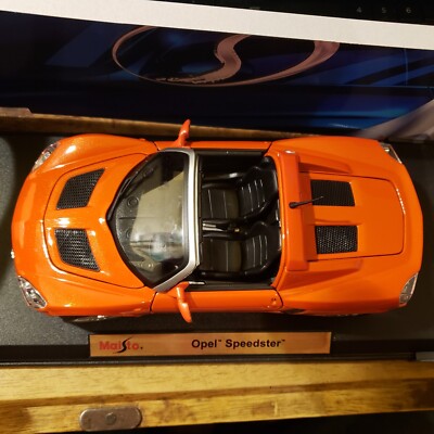 Maisto Opel Speedster Special Edition 1:18 Scale Diecast