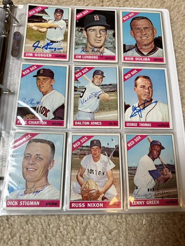 Huge Lot 108 Signed Cards of RED SOX VINTAGE AUTO'S TOPPS 1957-70 and Team Cards - Picture 11 of 17