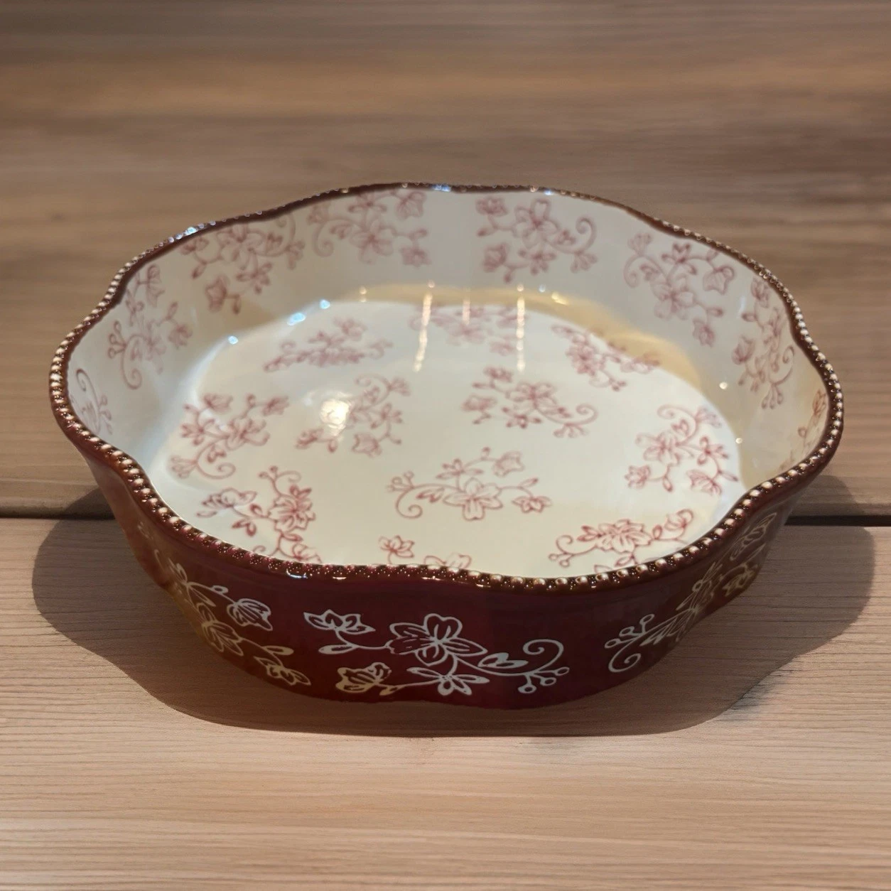 Temp-tations 9” x 2-1/4" Scalloped Pie Deep Dish Baker Wine Cake Casserole
Opens in a new window or