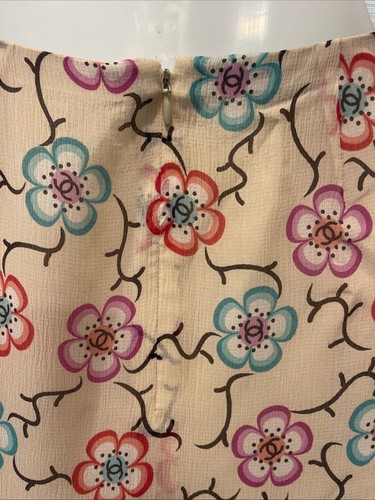 CHANEL Silk Logo Different Color CC Flowers Cherry Blossom Skirt Sz. 42~ Mint - Picture 6 of 9