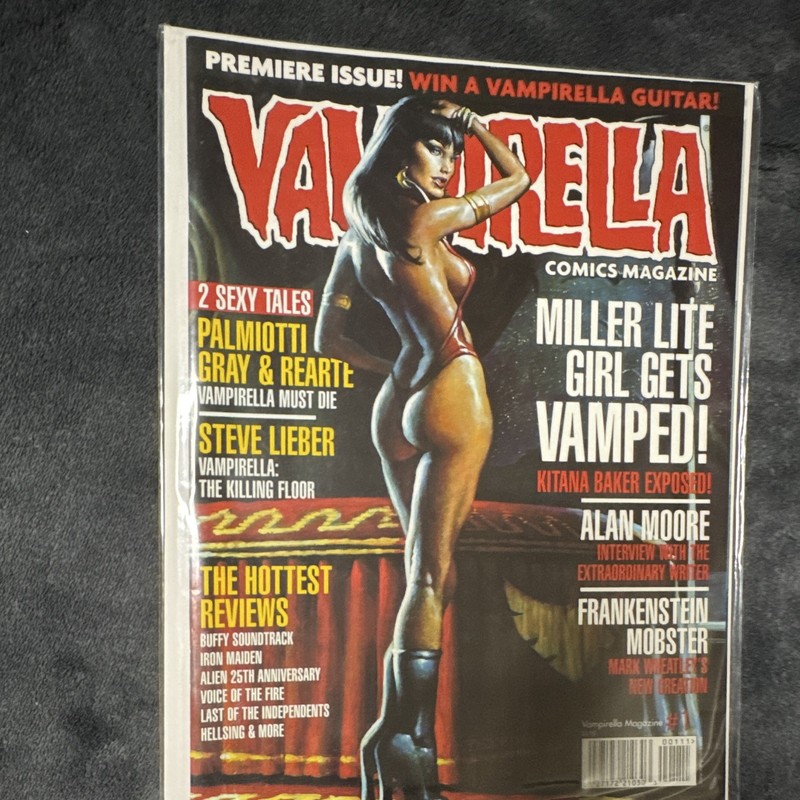 Vampirella Comics Magazine Premiere Issue #1 Alan Moore Steve Lieber English