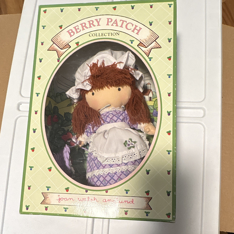 Daikin Berry Patch Collection Blackberry Doll Joan Walsh Anglund 1993