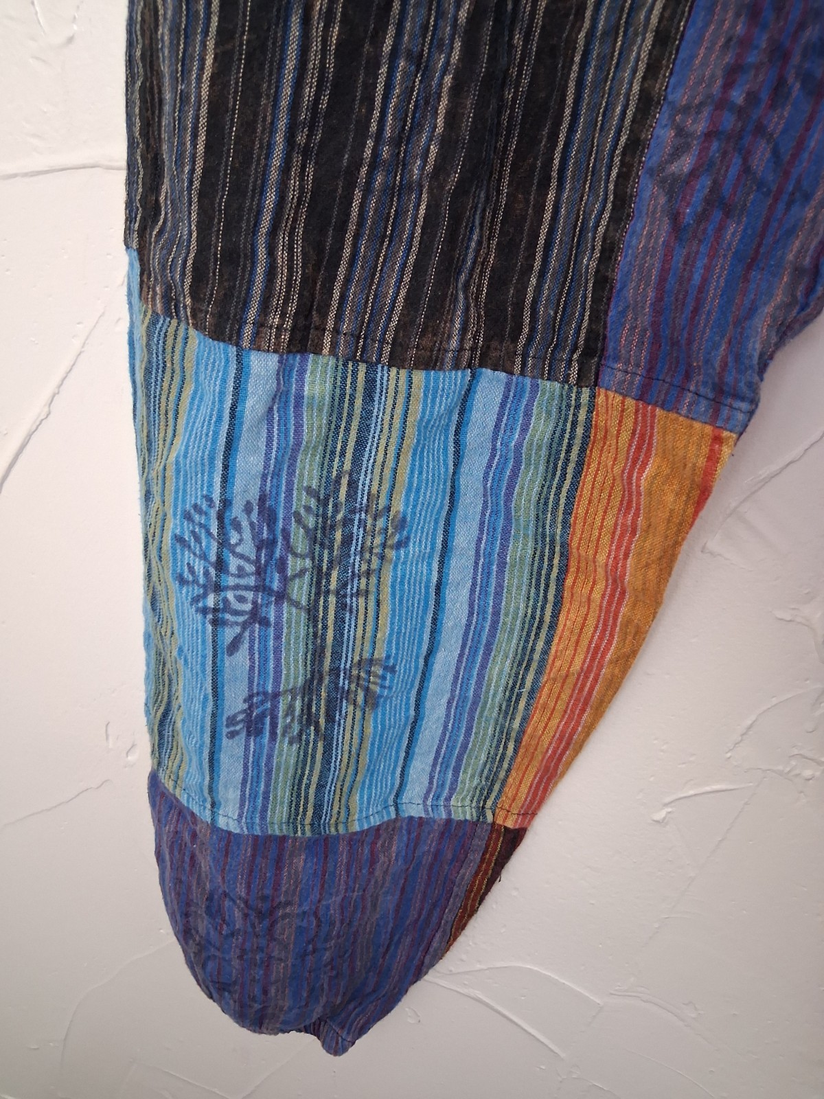 Patchwork Cotton Joggers Size Medium Pockets Gyps… - image 4