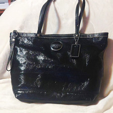 Coach Black Patent Medium Tote Bag Zip Closure Lined Inner Pockets Blue
