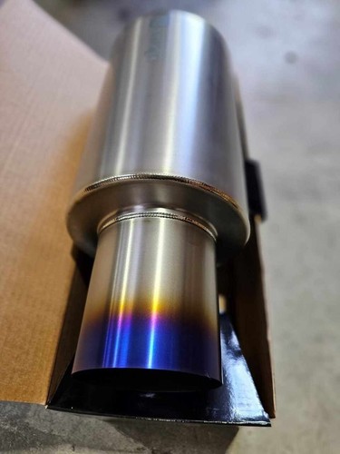 Vibrant 17562 for Titanium Muffler W/straight Cut Burnt Tip 3in. Inlet / 3in. Ou - Picture 2 of 3