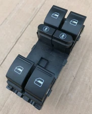 VW Touareg Alt 3.0 TDi (2008) RH Front 4-Way Window Switch Panel - 7L6959857E