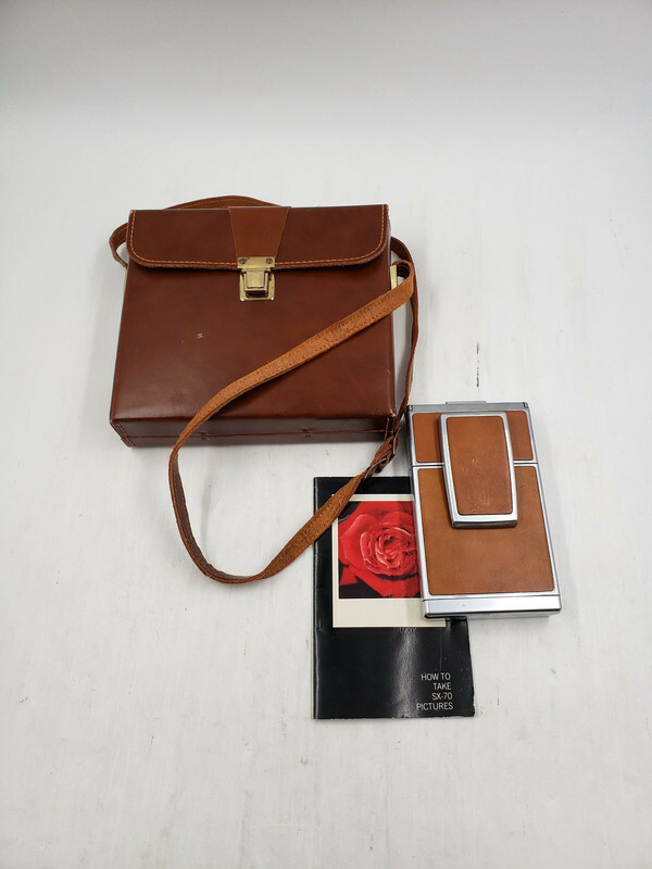 POLAROID SX-70 POLAROID CAMERA W/ LEATHER BAG | eBay