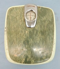 VINTAGE COUNSELOR SCALE BATHROOM GREEN MID-CENTURY METAL