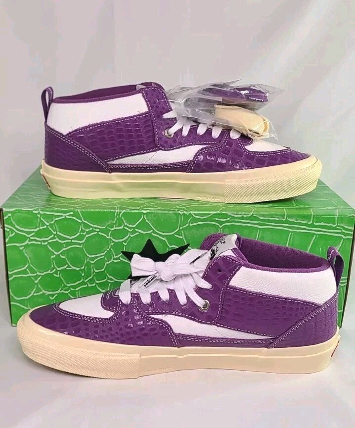Carpet Company x Vans Skate Half Cab | M7 / Womens 8.5