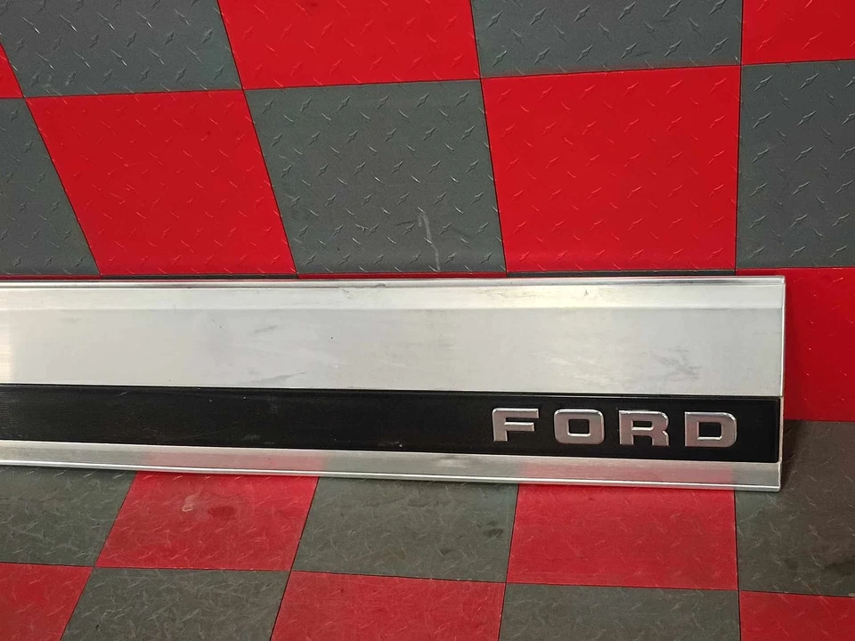 Panel aleta puerta trasera Ford F150 F250 F350 92-97 (plateado/negro) Foto 4 de 4